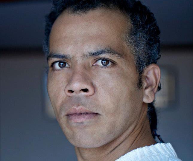 Actor Ilya Aponte reafirma su compromiso con el arte dominicano