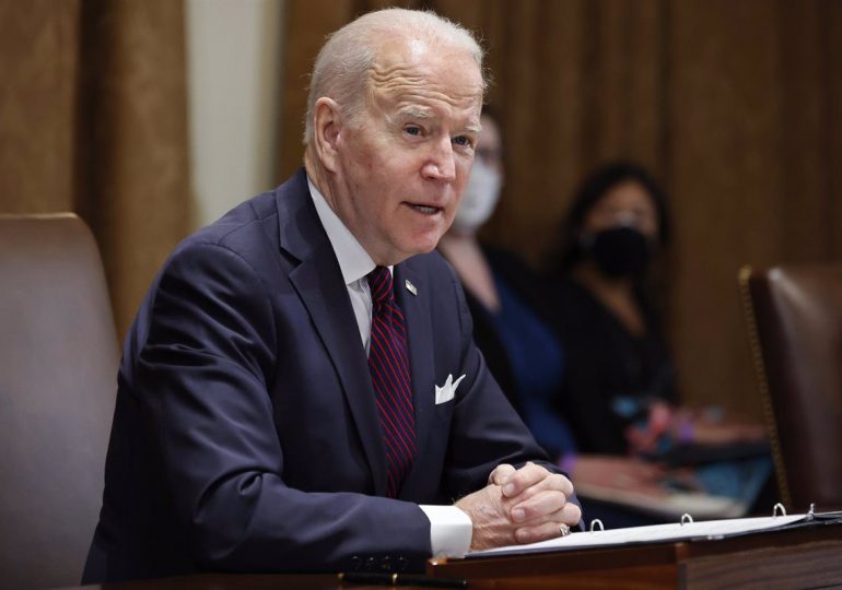 Biden habló con Zelenski de la ayuda estadounidense a Ucrania