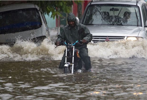 La ONAMET informa siguen vigentes niveles de alerta y avisos por fuertes lluvias