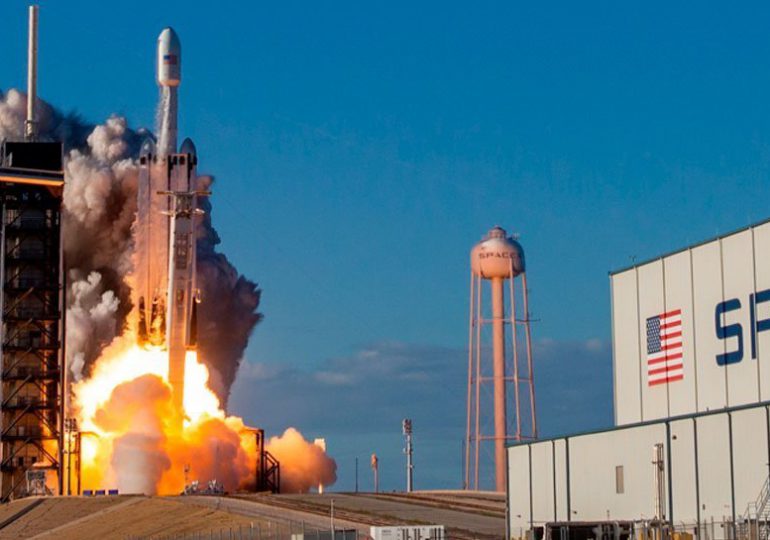 SpaceX listo para lanzar su más reciente tripulación a la ISS para la NASA