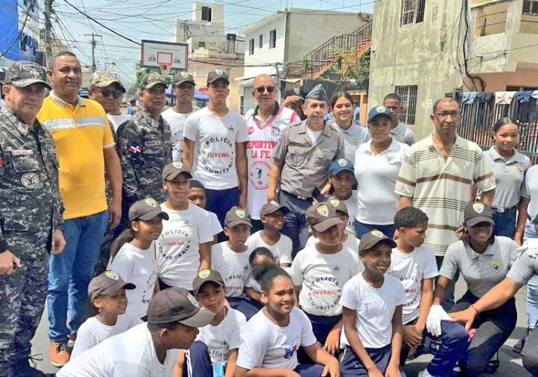 Ensanche La Fe recibe jornada “Un día con la Policía”