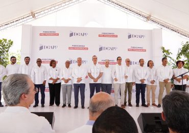 Macarrulla resalta importancia del inicio del puerto y obras hidrosanitarias en Cabo Rojo, Pedernales