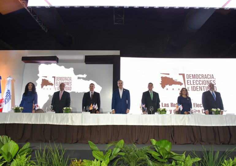 JCE abre su primer Congreso Internacional de Elecciones e Identidad