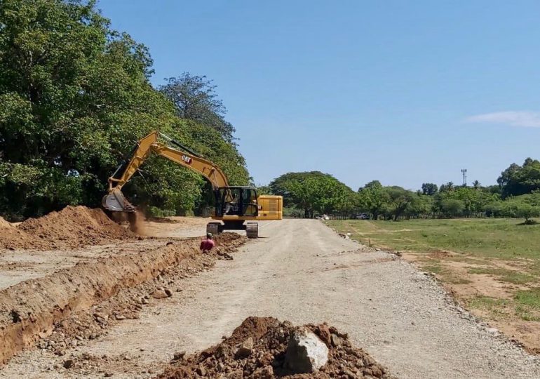Construcción de la verja fronteriza avanza en Dajabón y en otras tres provincias