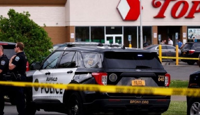 Vídeo| Estados Unidos llora a las víctimas del tiroteo masivo racista en una tienda
