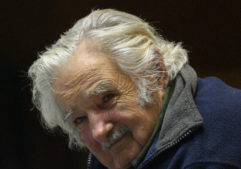 José "Pepe" Mujica, expresidente de Uruguay: "La política está bastardeada"