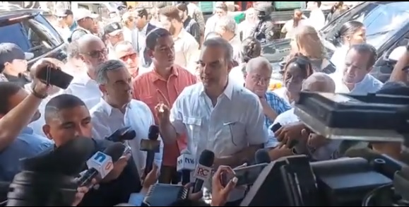 VIDEO | Abinader asegura "nadie detiene la reforma de la Policía"