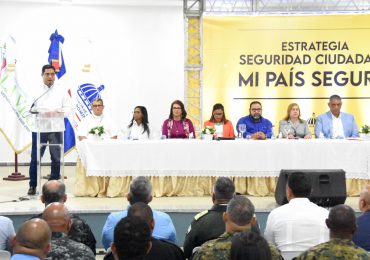 Alcalde Kelvin Cruz agradece implementación plan “Mi País Seguro” en La Vega