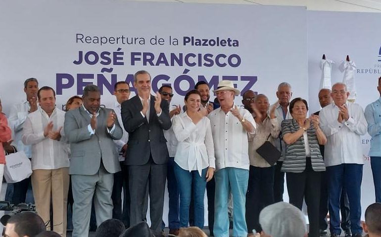 Reabren plazoleta José Francisco Peña Gómez y la convierten en centro de capacitación
