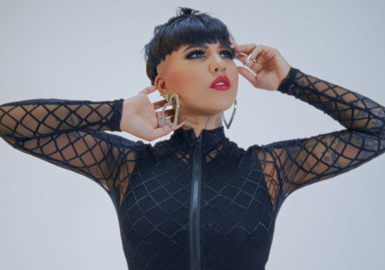 Elysanij debuta #3 en el género urbano con álbum “La Dulce y Ruda Melodía”