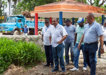 Alcaldía SDO remozará Parque Duarte y construirá una funeraria junto a otras obras