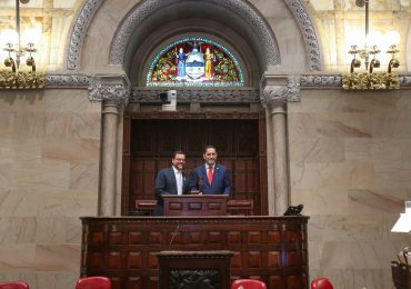 VIDEO|Cónsul Eligio Jáquez realiza su primera visita al Senado de New York