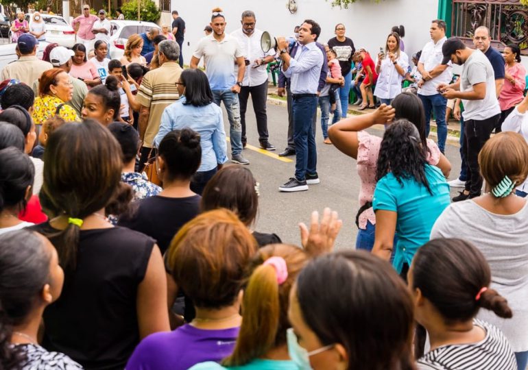Fuerza del Pueblo felicita a las madres dominicanas en su día