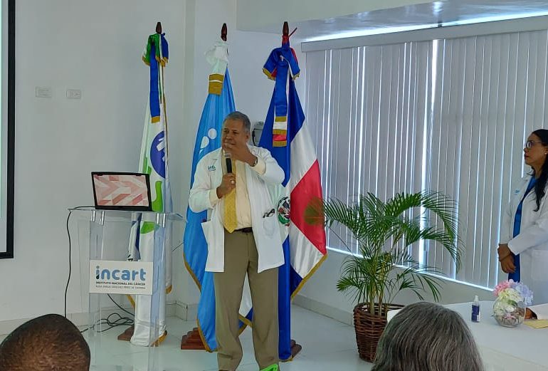 Inauguran primera clínica pública antitabaco en el país