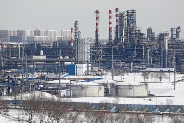 Rusia deberá reorganizar su sector de hidrocarburos, afirma Putin