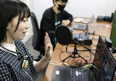 Los youtubers virtuales hacen verdaderas fortunas en Japón