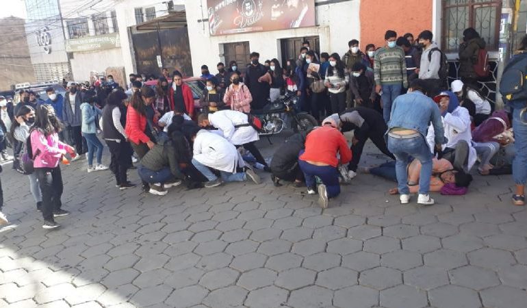 VIDEO: Asamblea universitaria termina con cuatro muertos y 70 heridos en Bolivia