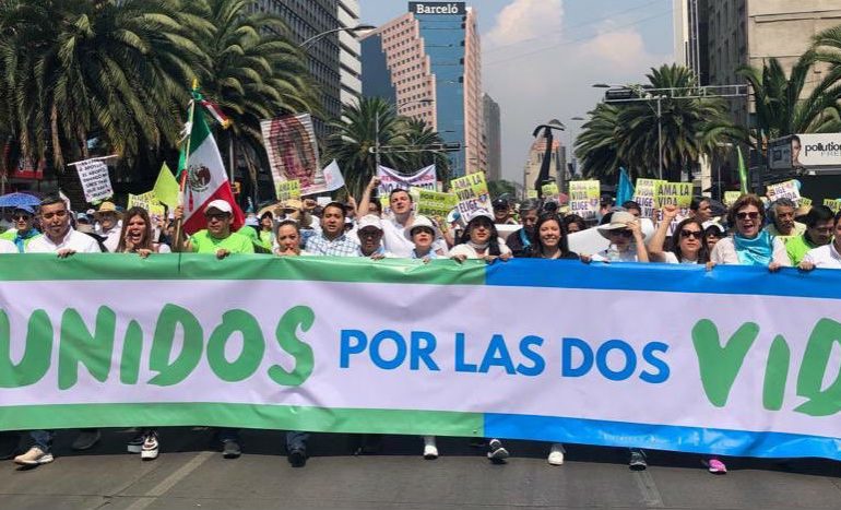 Marcha en contra del aborto en Ciudad de México