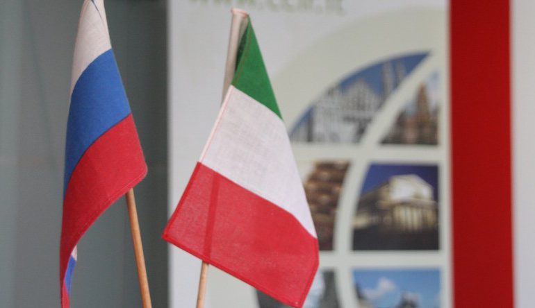 Italia tilda de "acto hostil" la expulsión por parte de Rusia de sus diplomáticos