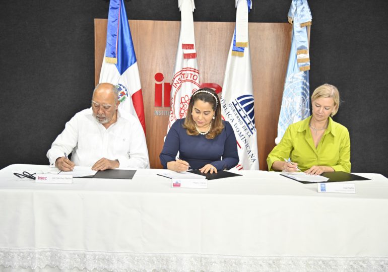 INTEC firma carta de compromiso con Ministerio de la Mujer y el PNUD para obtener Sello Igualando RD