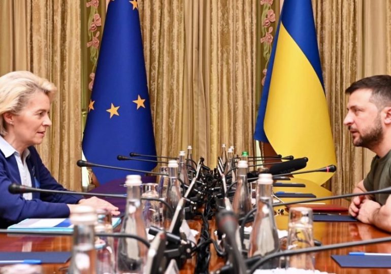 Comisión Europea tendrá lista su opinión sobre candidatura de Ucrania "la próxima semana"