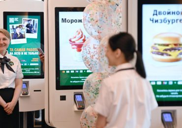 Abren en Rusia restaurantes que fueron de McDonald's con nueva imagen