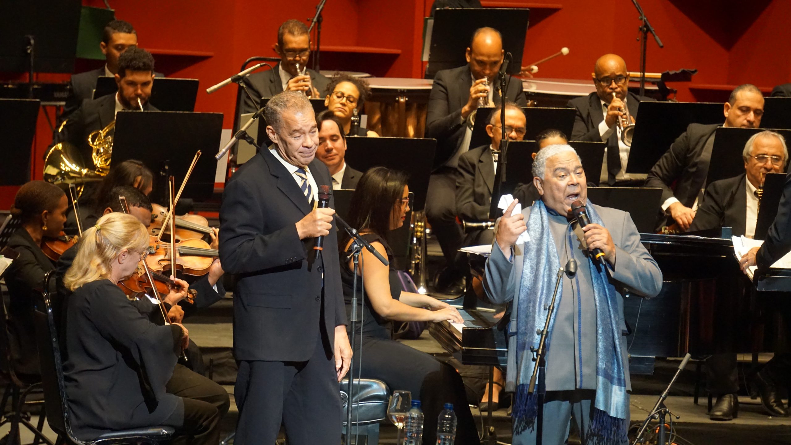 Danny Rivera ofreci&oacute; un concierto sinf&oacute;nico excepcional | RC Noticias