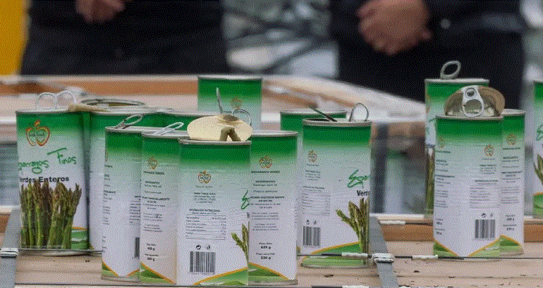 Perú decomisa dos toneladas de cocaína en latas de espárragos que iban a Países Bajos