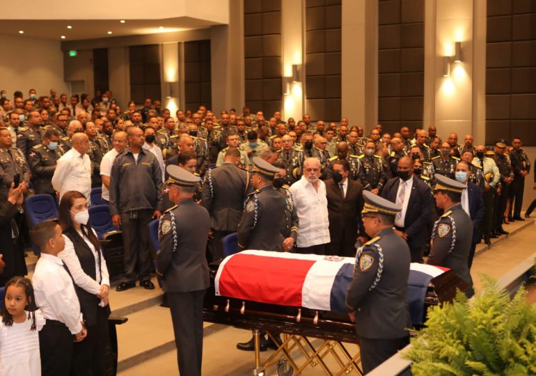 La Policía está de luto: despedimos con honores al general Cristóbal Morales