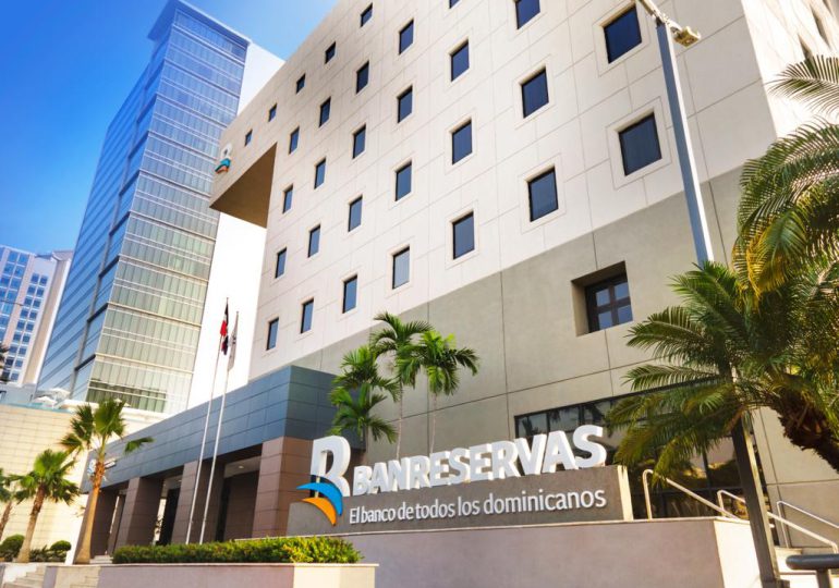Banreservas es premiado como Mejor Banco para Pymes en la región del Caribe