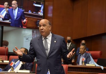 Fuerza del Pueblo denuncia procedimientos turbios durante sesiones del Senado