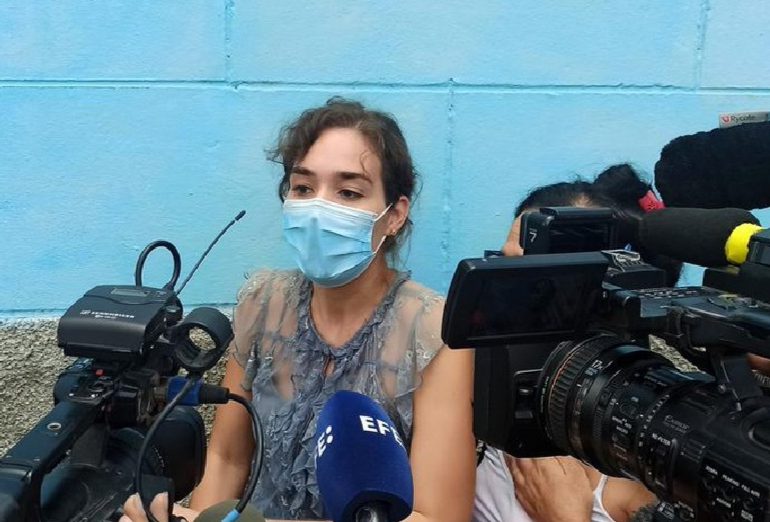 Vídeo| Madre cubana se reúne con autoridades tras reclamar en redes mejores condiciones de vida
