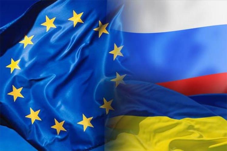 Moscú dice que la candidatura de Ucrania a la UE apunta a "contener" a Rusia