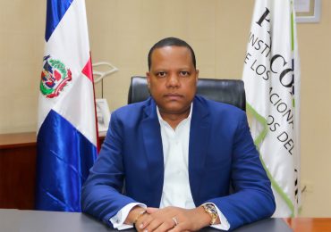 Director de Pro Consumidor se atribuye buena gestión por falta de publicidad engañosa en el Día de las Madres