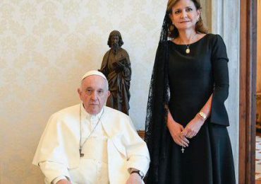 Vicepresidenta se reúne con Papa Francisco y con  secretario de Estado de la Santa Sede