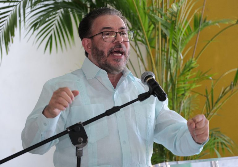 Alianza País juramenta nuevos afiliados al partido en Santo Domingo Este