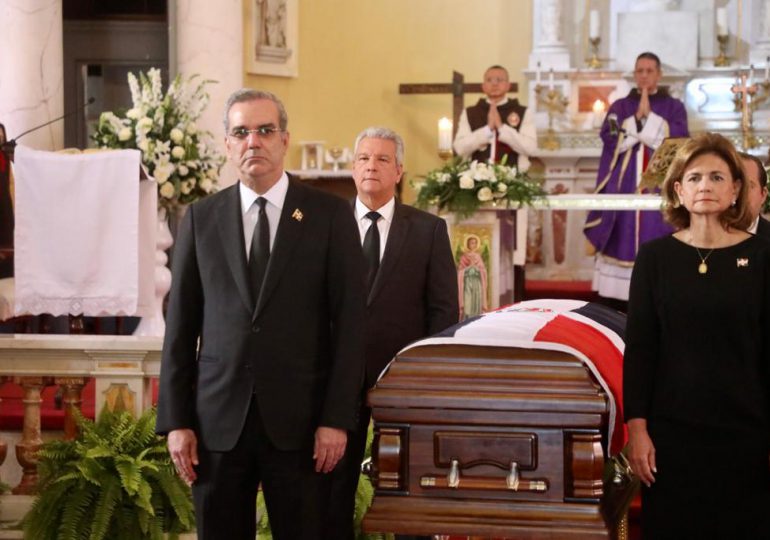 El último adiós a un grande de la política dominicana; velan los restos de Orlando Jorge Mera