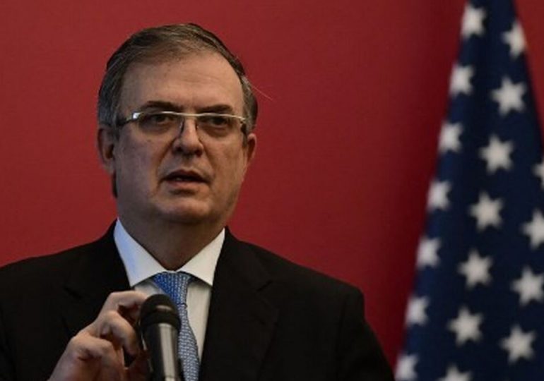 Canciller de México quiere que EEUU tenga "otro tipo de relación" en la región