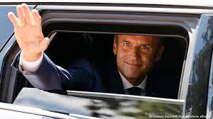 Elecciones legislativas asestan un revés a Macron en Francia