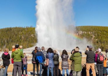 Parque estadounidense de Yellowstone reabre parcialmente tras severas inundaciones