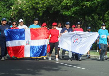 Amplia participación en la Caminata 5K del Colegio Notarios