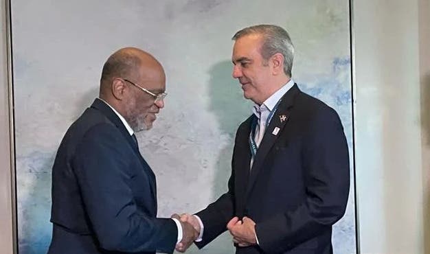 Abinader exige a Henry darle documentos a los haitianos