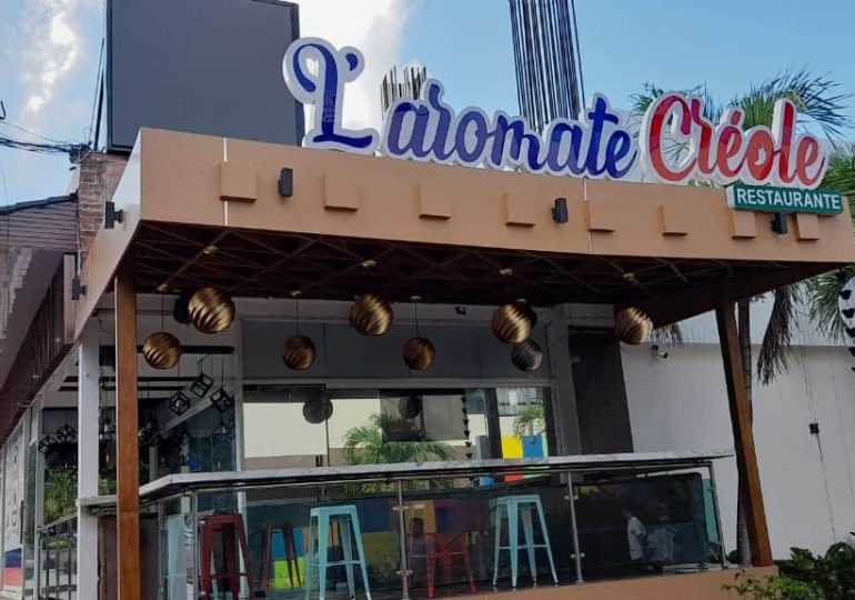 Autoridades de Migración cierran restaurante haitiano  en Santiago