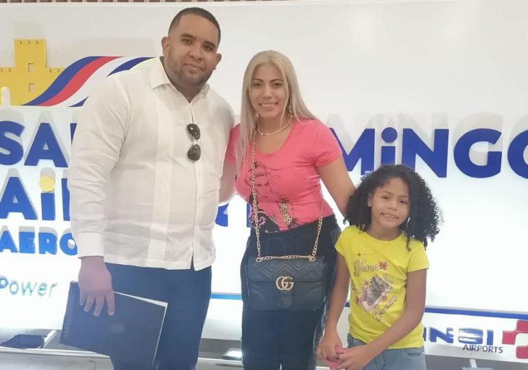 Dominicana varada en Turquía con su hija menor de edad ya se encuentra en RD