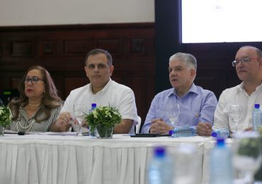 Vicente sobre monorriel y teleférico: “Nunca en una obra se había invertido tanto en esta ciudad”