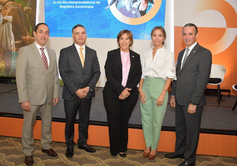 Banco Adopem y la Fundación Microfinanzas BBVA celebran encuentro sobre bienestar de las familias dominicanas