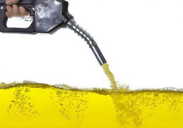 Combustibles vuelven a bajar de precio; gasoil óptimo se venderá 2 pesos más barato