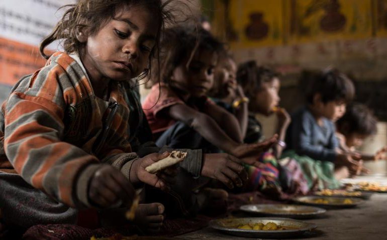 El mundo "se aleja del objetivo" de erradicar el hambre en 2030, según la FAO