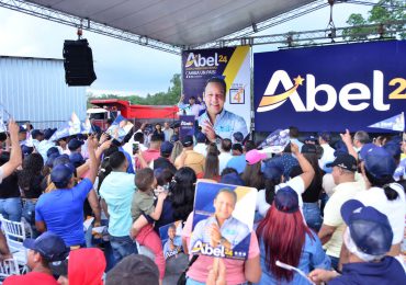 “Al PRM le queda un año y diez meses en el Gobierno” afirma Abel Martínez