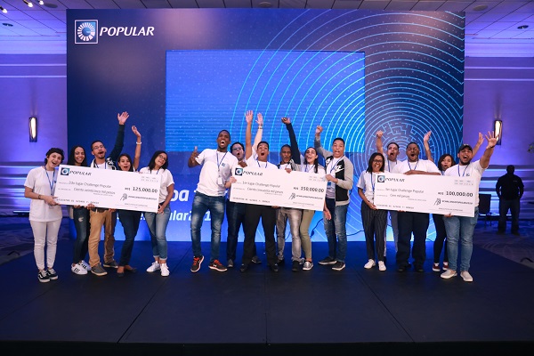 Banco Popular premia ideas creativas e innovadoras de colaboradores